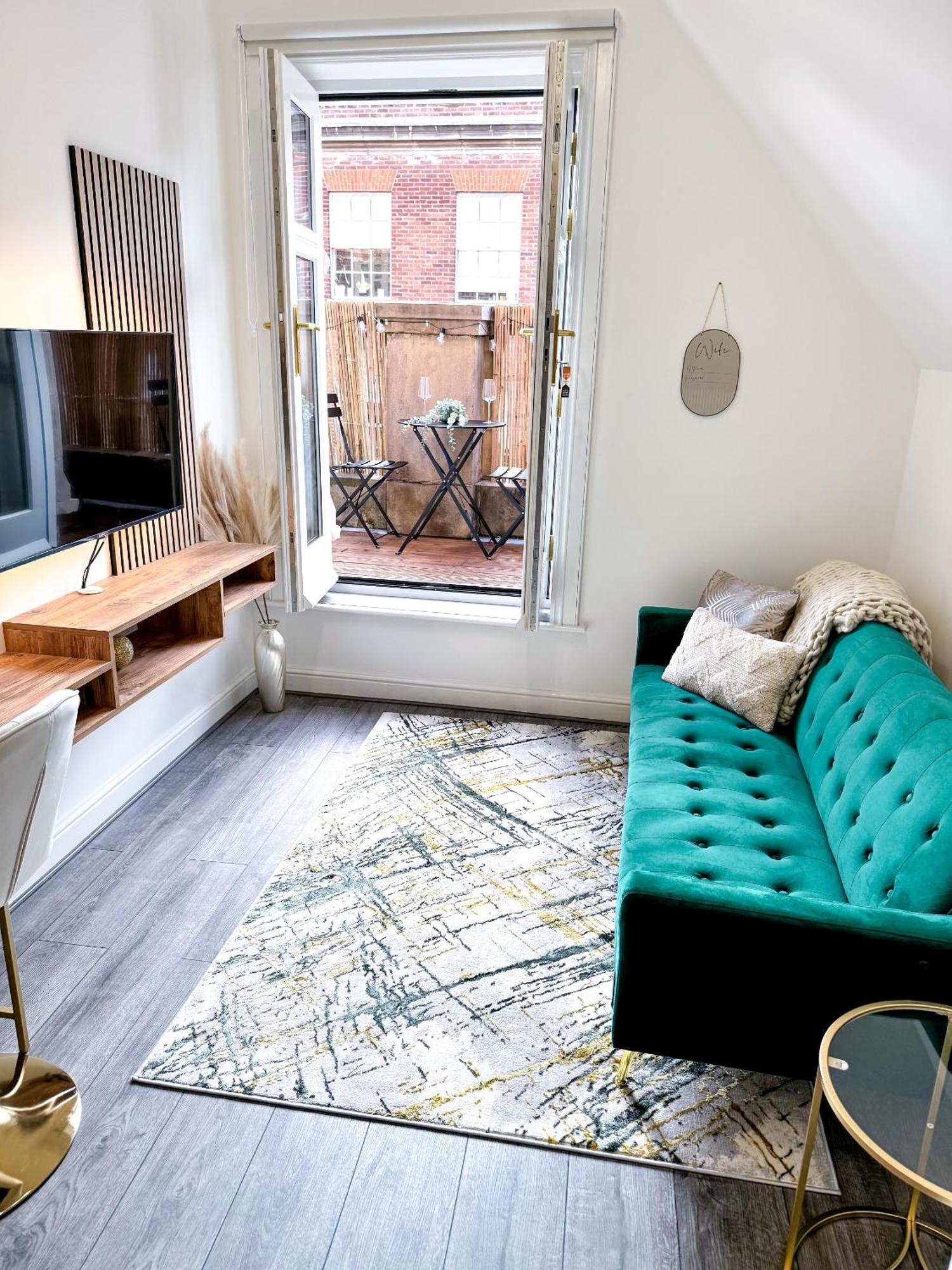 The Luxe Haven - Apartment Nottingham City Centre מראה חיצוני תמונה